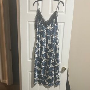 Express Blue and Black Paisley Chemise
